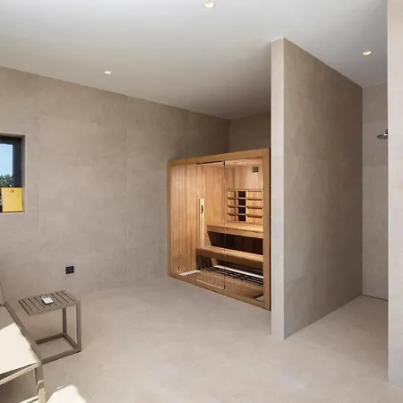 Gorgeous In With Sauna Ferienhaus Bale