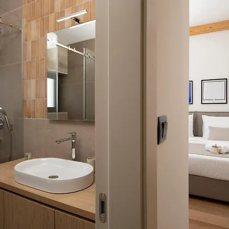 Vakantiehuis Gorgeous In With Sauna *