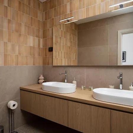 Gorgeous In With Sauna Bale